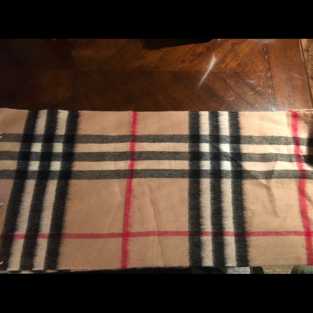 Vintage Burberry scarf